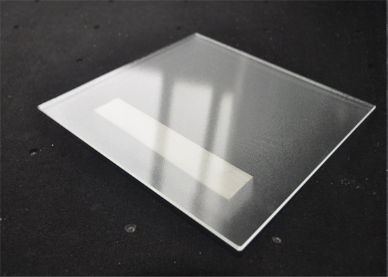 Low Iron Ultra Clear Tempered Solar Glass / Patterned Solar Glass CE Certificated