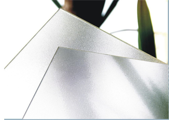 Patterned Textured Low Iron Tempered Solar Glass 3.2mm 4 mm Thickness For Solar Panels