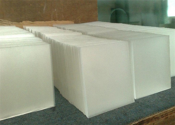 Economical Solar Panel Glass Clear Low Iron Tempered High Transmittance Glass