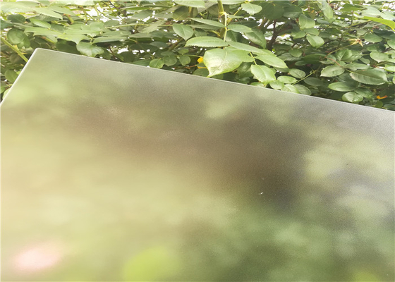 High Transmittance Solar Panel Glass Curve Patterned Type Ultra White Color
