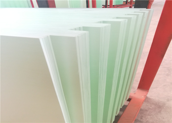Grade A Transparent Glass Solar Panels 3.2MM Electricity Generation Application