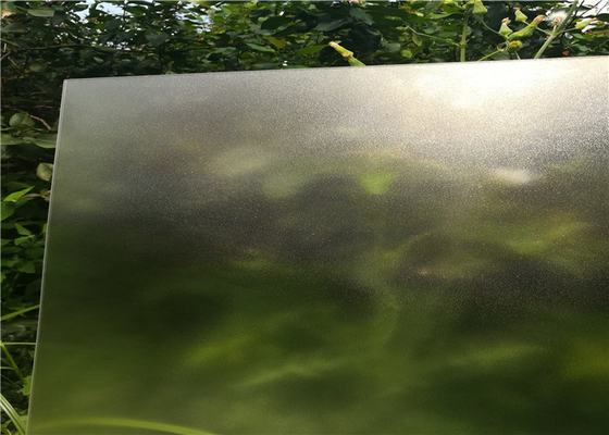 Solar Panel High Transmittance Glass , Low Iron Toughened Glass 91.5 % Light Transmittance