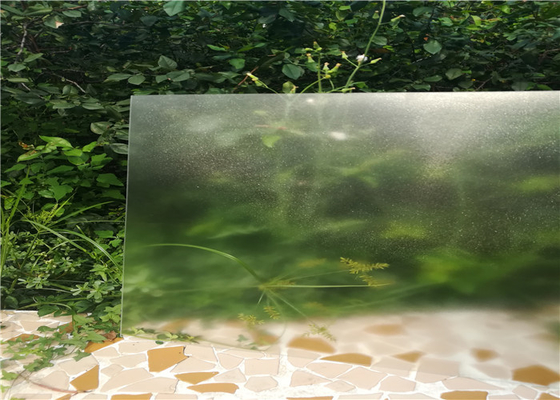 Solid Structure Low Iron Toughened Glass Flat Shape 3.2mm / 4mm Thickness